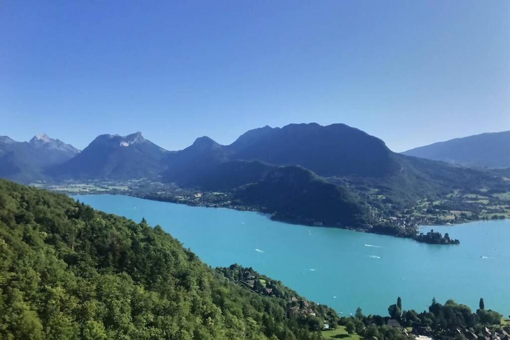 Tres Bel Appartement En Rez De Jardin, Talloires Kültér fotó