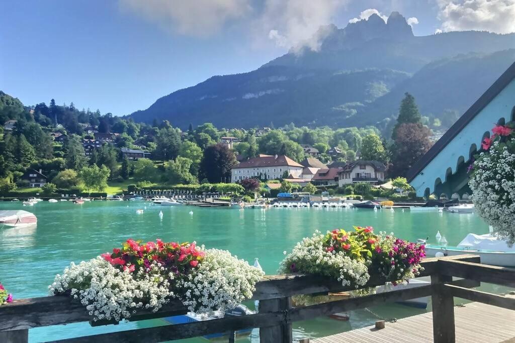 Tres Bel Appartement En Rez De Jardin, Talloires Kültér fotó