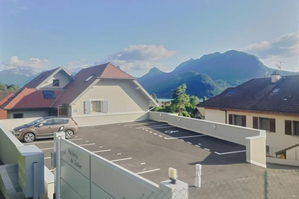 Tres Bel Appartement En Rez De Jardin, Talloires Kültér fotó